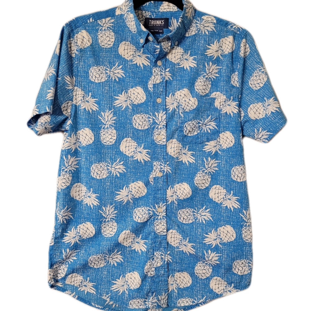 TRUNKS Surf and Swim Button-down Size Small